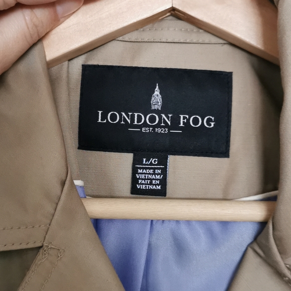 🌦️Sold! London Fog classic trench coat - Picture 3 of 6